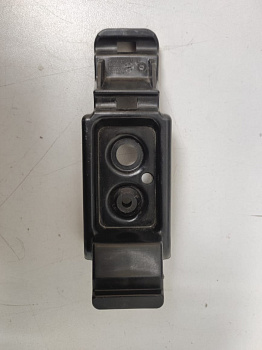 Пластина фиксирующая АКБ бу Пластина фиксирующая АКБ бу